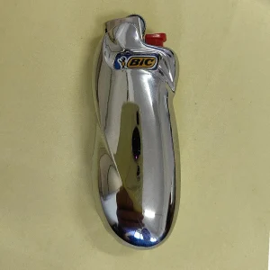 Coque métallique en alliage de zinc brillant pour petit briquet Bic J5 J25